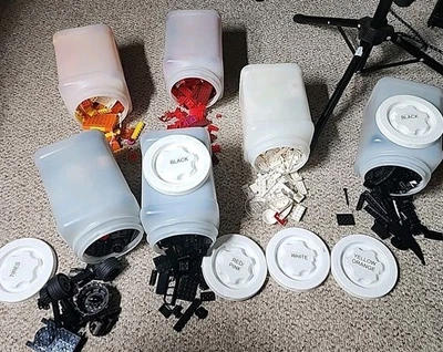 LEGO Lote a granel Piezas surtidas Ladrillos Neumáticos Ejes 9 lb Piezas Juegos mixtos Foto 1 de 4