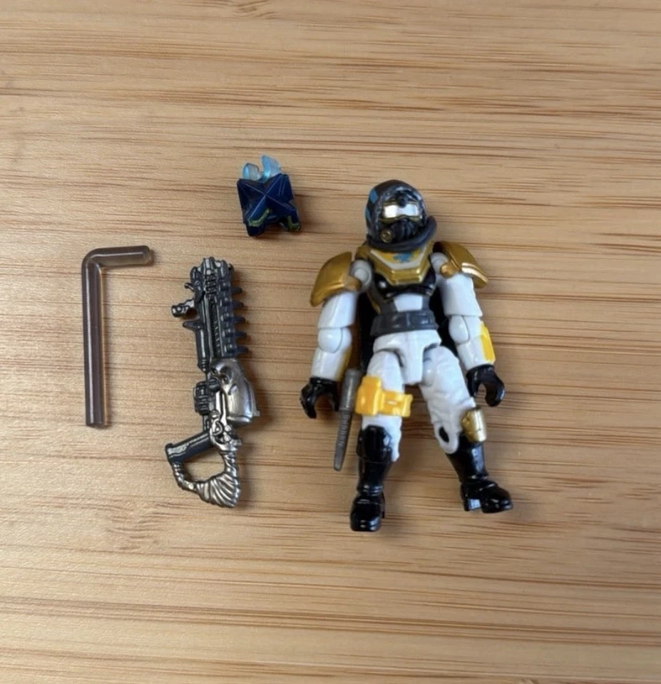 Mega Construx Destiny Aspect of Glass Hunter Figure - Image 1 of 1