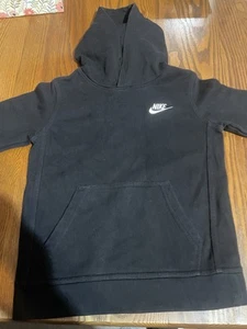 Nike  Boys Black Nike Club Fleece Pullover Hoodie Size 6-7 Years - Picture 1 of 13