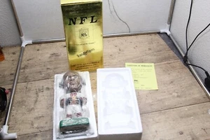 Jerry Rice NFL "Greats of the Game" Collectable Bobbing Head Doll - Picture 1 of 3