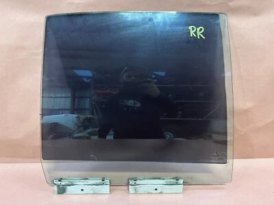 Puerta trasera derecha ventana vidrio sedán OEM #90215 BMW E34 535I M5 525I 530I 540I Foto 1 de 4