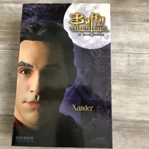 Xander Harris 12" 1/6 Figure Sideshow Collectibles Buffy the Vampire Slayer 2005 - Foto 1 di 17