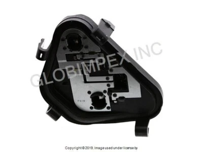 BMW (2012-2015) Portador de bombilla para luz trasera guardabarros PASO EXTERIOR DERECHO. LADO GENUINO Foto 1 de 2