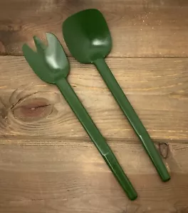 Servizio insalata vintage Flintwood manico lungo verde scuro melamina USA ottimo - Foto 1 di 18