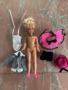 Barbie Mattel STACIE Party n' Play 1992 vintage #5411 incompleta - Foto 1 di 14