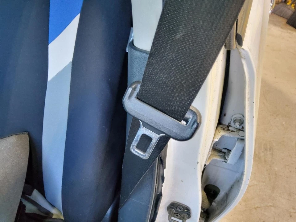 Cinto de segurança balde dianteiro driver retrator compatível com 16-19 VERSA 575171 - Imagem 1 de 1