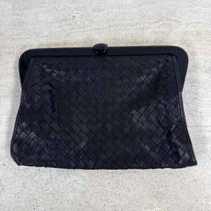Bottega Veneta Leather clutch bag Black - Picture 1 of 8