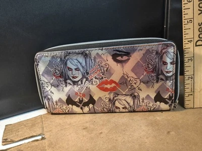 Harley Quinn Bolso sin asas Cartera Monedas Arkam Knight Plata  Foto 1 de 4