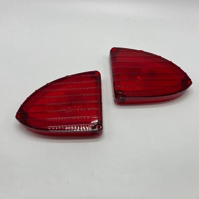 1960 1961 1962 1963 1964 1965 1966 CHEVROLET GMC PAINEL SUBURBANO LENTE LANTERNA TRASEIRA - Imagem 1 de 4