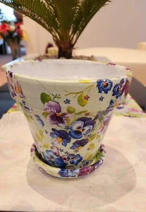 Modern Hand Decorated Terracotta Pot with Beautiful Pansies Unique Gift - Picture 1 of 9