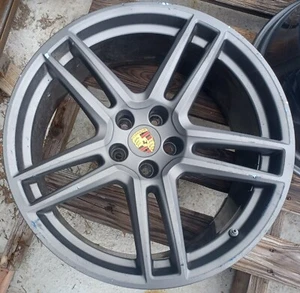 Jante Alu PORSCHE MACAN I (1) 20 Pouces - 9Jx20 H2 ET26 - 95B601025DG (1) - (D) - Picture 1 of 10