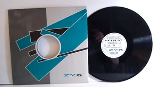 2 Mistakes Holiday Vinyl 12 EP Record Germany ZYX Trance Euro House Elect 1995 - Picture 1 of 3