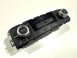 2015-2017 VW Touareg AC Temp Heater Climate Control Switch Panel 7P6907040CD OEM - Picture 1 of 10