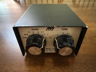 MFJ Enterprises Model MFJ-956 Antenna Tuner Amateur Radio used in good condition - Image 1 of 4
