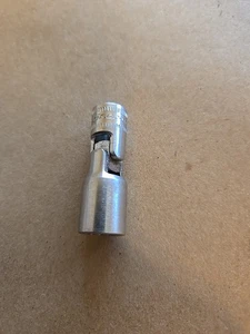 Snap On 1/4" Drive 10MM 12PT Metric Deep Chrome Universal Swivel Socket  STMUM10 - Foto 1 di 8