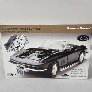 Testors Bronze Series '67 Corvette Stingray Metal Body 1:24 Ltd Ed. Model Kit - Picture 1 of 4