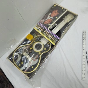 ELVIS PRESLEY GUITAR  BRAND NEW Old Stock 1984 Vintage RARE USA LAPIN PRODUCTS  - Picture 1 of 13
