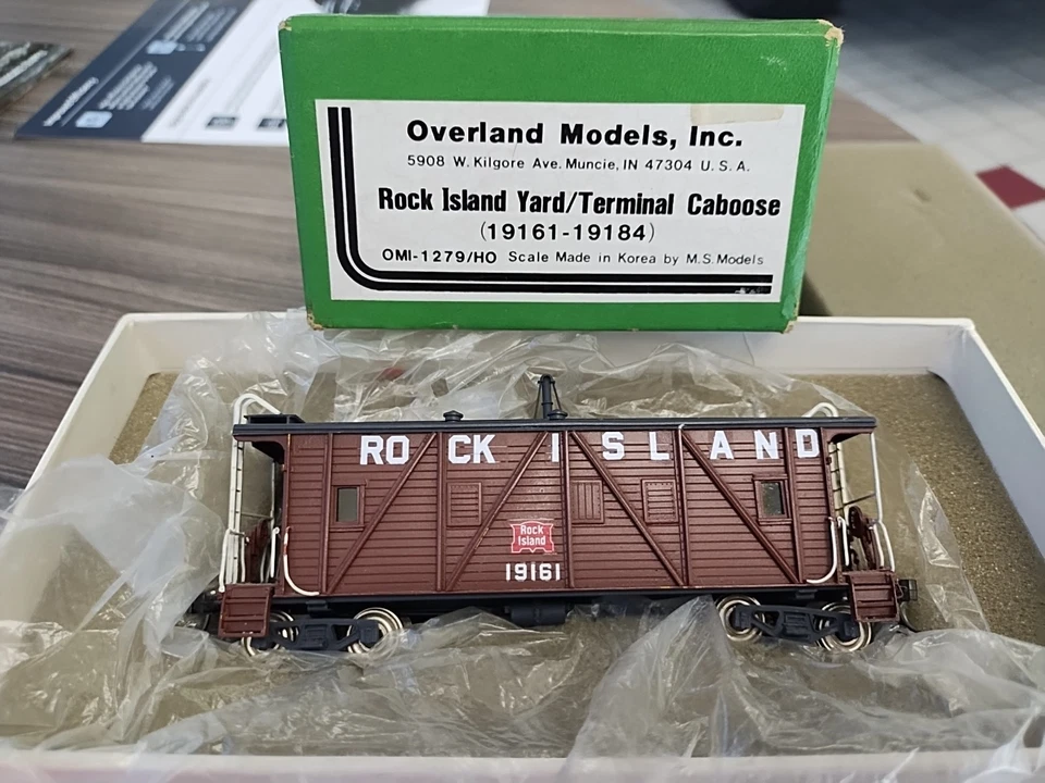 Overland Models HO OMI-1279 Rock Island Yard/Terminal Caboose #19161 Painted  - Image 1 of 1