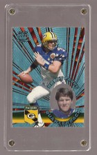 1996 Pacific Invincible Brett Favre Platinum Blue Parallel
