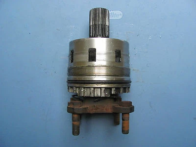 1998-1999-2000-01-02-2003 JAGUAR XJ8 VANDEN PLAS REAR DIFFERENTIAL OUTPUT SHAFT  - Image 1 of 4