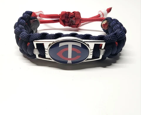 Minnesota Twins Adjustable Bracelet Fan Shop Apparel & Souvenir Baseball MLB Cover