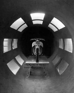 Moto Guzzi Galletto 192 in 1955 windtunnel motorcycle press campaign photograph - Picture 1 of 1