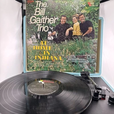 THE BILL GAITHER TRIO THE KING IS COMING VINYL LP HEART WARMING VG - Image 1 of 3