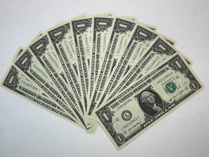 Sequential Serial Numbers - TEN (10) $1.00 BILLS - CRISP -UNCIRCULATED - Picture 1 of 3