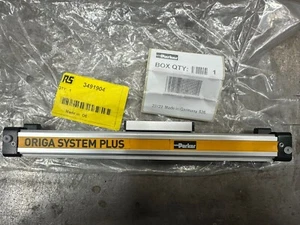 Parker Origa double acting roadless pneumatic cylinder - Picture 1 of 4
