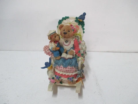 Music Box Mommy bear and cub in rocking chair working condition Cover