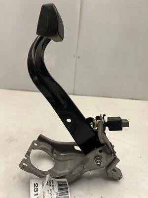 2015 2016 2017 Hyundai Sonata Brake Pedal Assembly OEM 32800-C1100 - Image 1 of 4