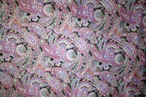 CANTERBURY MANOR PAISLEY IN PURPLE AND RED FROM HOFFMAN  - 100% COTTON FABRIC - Picture 1 of 4