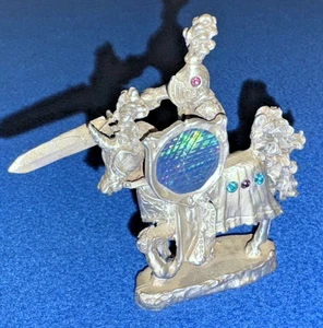 Comstock Creations Peltro Cavaliere Equitazione Unicorno Statuina Pietre Preziose - Foto 1 di 14