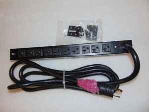 APC Rack PDU, Basic, 1HE, 30A, 120V Stromverteiler (PDU) - AP9560... - Bild 1 von 7