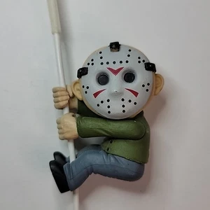 NECA: Scalers 2014 - Friday the 13th - Jason Voorhees 2” Mini Figura Cord Hugger - Imagen 1 de 5