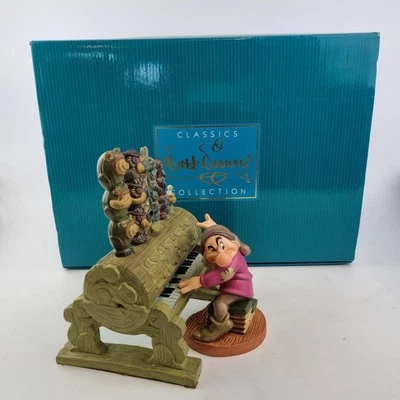 Walt Disney Classics Collection "Humph" Grumpy Snow White 7 Dwarfs - Image 1 of 4