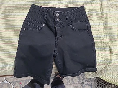 Silver Crush Shorts Womens Size 3 Black Short Zip Fly High Rise Stretch   - Image 1 of 4