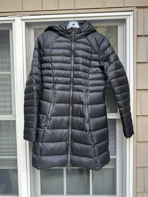 Abrigo Chaqueta LULULEMON BRAVE THE COLD Talla 6 Negro Noche Plumón de Ganso Usado en Excelente Condición ❤️ Foto 1 de 3