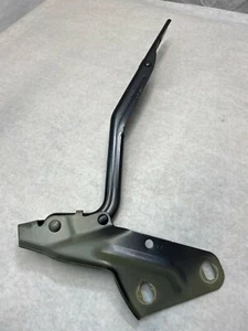 2009-2019 Ram 1500-3500 Hood Hinge RH OEM Used Mopar  - Bild 1 von 11