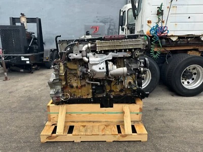 Дизельный двигатель 2011 Detroit DD13, EPA10, BDDXH12.8FED, 12,8 л, 500 л.с., 205 000 миль - Изображение 1 из 4