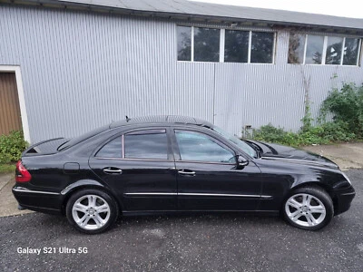 MercedesBenz E300 Bluetec 2008 Autom.Avangard W211 Luftfederung Navi Touch Leder - Bild 1 von 4