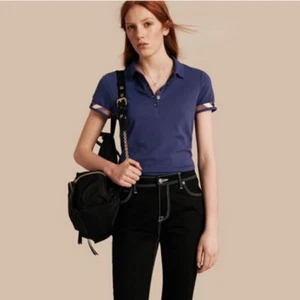 Neu mit Etikett $ 195 Burberry Brit Karobesatz Stretch Baumwolle Piqué Polo-Shirt Mid Indigo XS - Bild 1 von 11