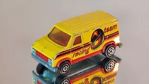 Fourgon - Majorette - Yellow - 279 234 - Imagen 1 de 9