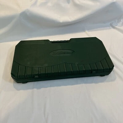 Juego de parrilla de picnic Brookstone en estuche de plástico 18 piezas Foto 1 de 4