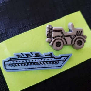 2x Vintage 3-5cm Wide SUV & Ship Buttons Galore Shank Made In USA Boys Military - Picture 1 of 9