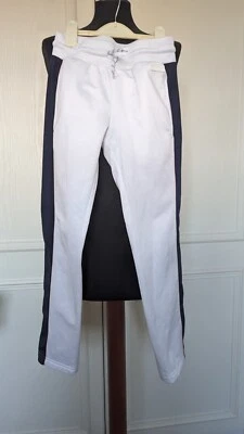 Niñas Converse Joggers Blanco Recortes 8-10 Años Bolsillos Dibujo Cremallera Detalle  Foto 1 de 4