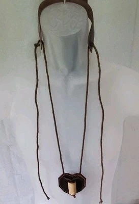 NEW NIB Fly Fishing LEATHER Lanyard Heart Adjustable Neck Strap - Изображение 1 из 4