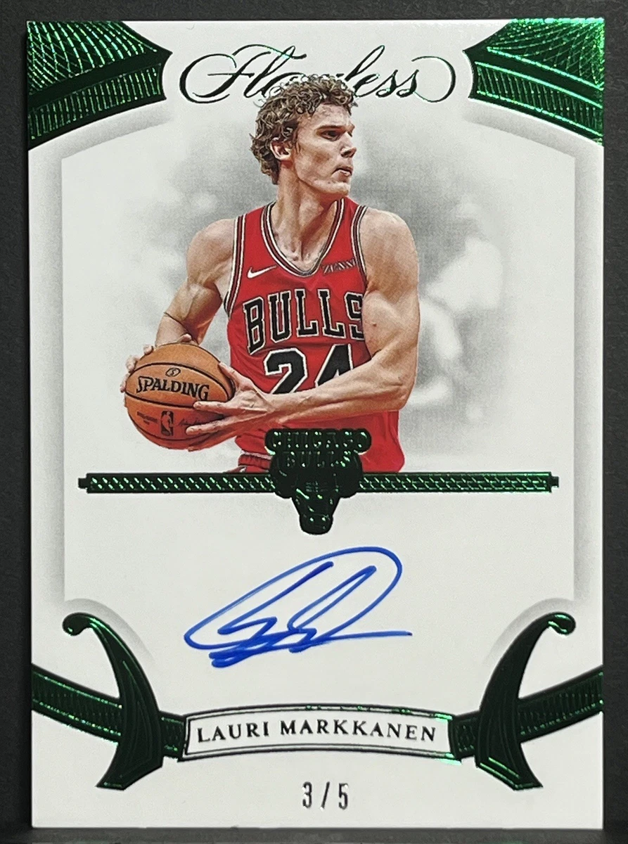 Panini Lauri Markkanen Basketball Autographed Sports Trading Cards