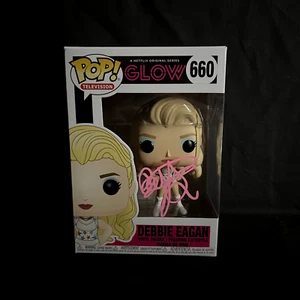 Signed Betty Gilpin Debbie Eagan Funko Pop w/ Exact Proof #660 TV Glow Autograph - Picture 1 of 5