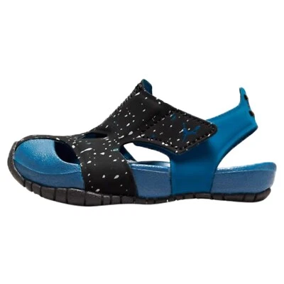 Zapatos acampanados Jordan para niños pequeños, azul marino oscuro/negro, 2C niño pequeño EE. UU. Foto 1 de 4